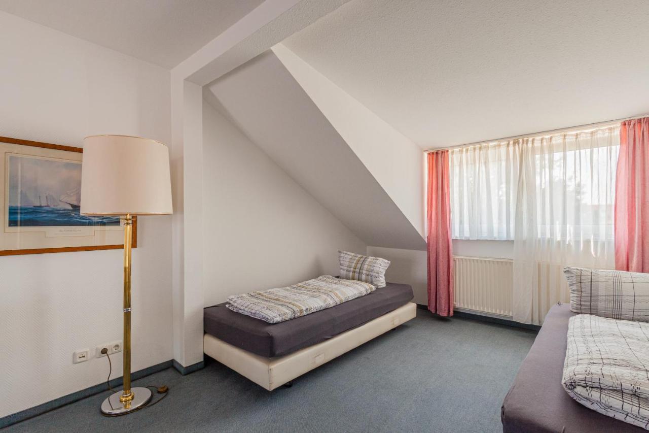 Pension Fuer Monteure In Dresden, Zimmer Mit Eigenem Bad Und Grosser Gemeinschaftskueche Bagian luar foto