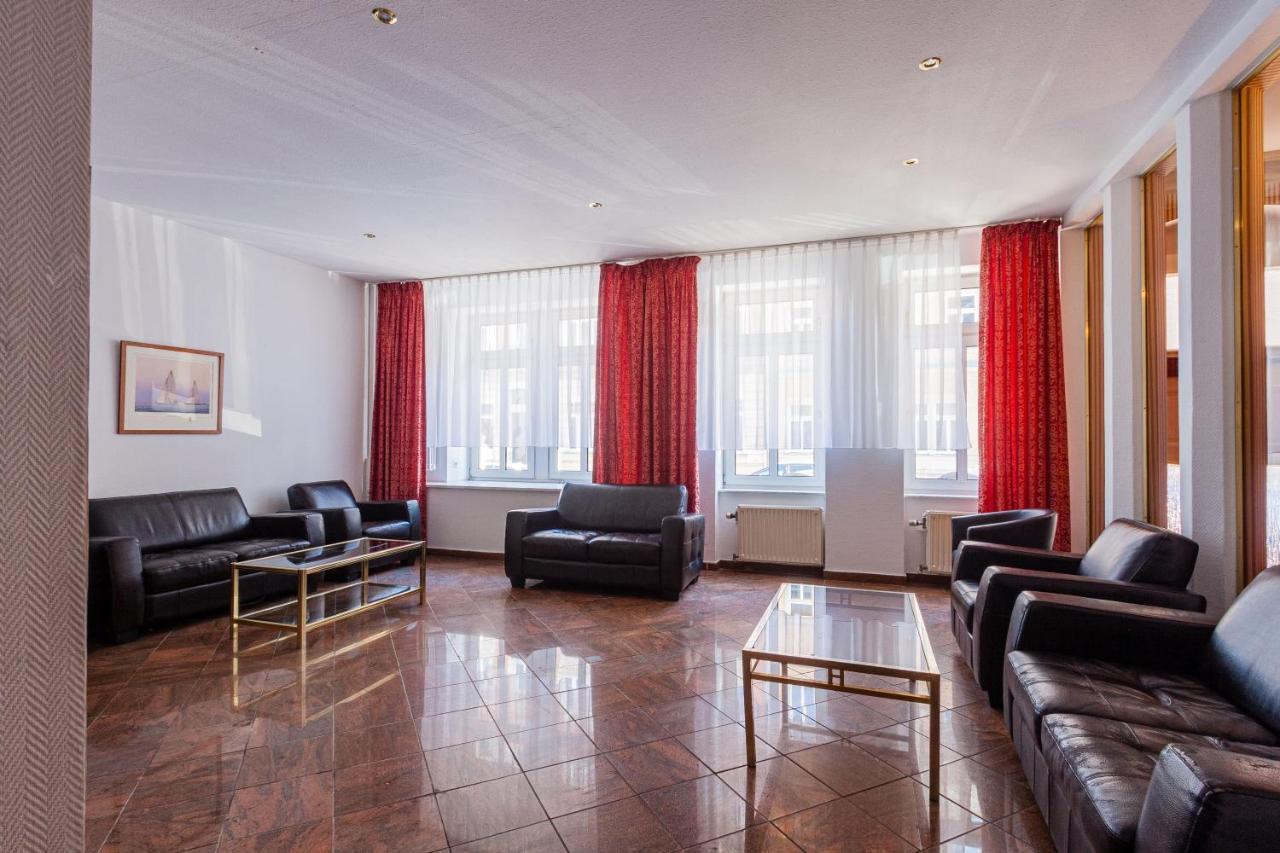 Pension Fuer Monteure In Dresden, Zimmer Mit Eigenem Bad Und Grosser Gemeinschaftskueche Bagian luar foto