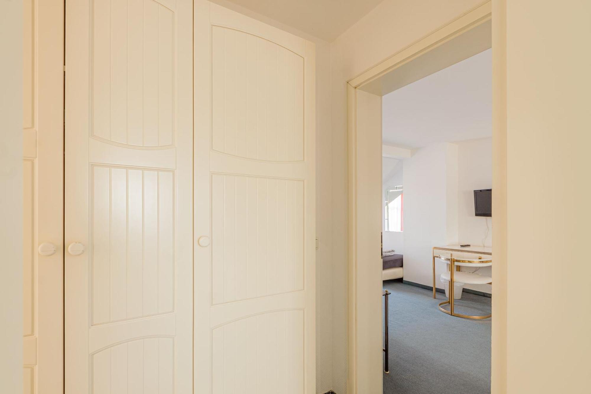 Pension Fuer Monteure In Dresden, Zimmer Mit Eigenem Bad Und Grosser Gemeinschaftskueche Bagian luar foto