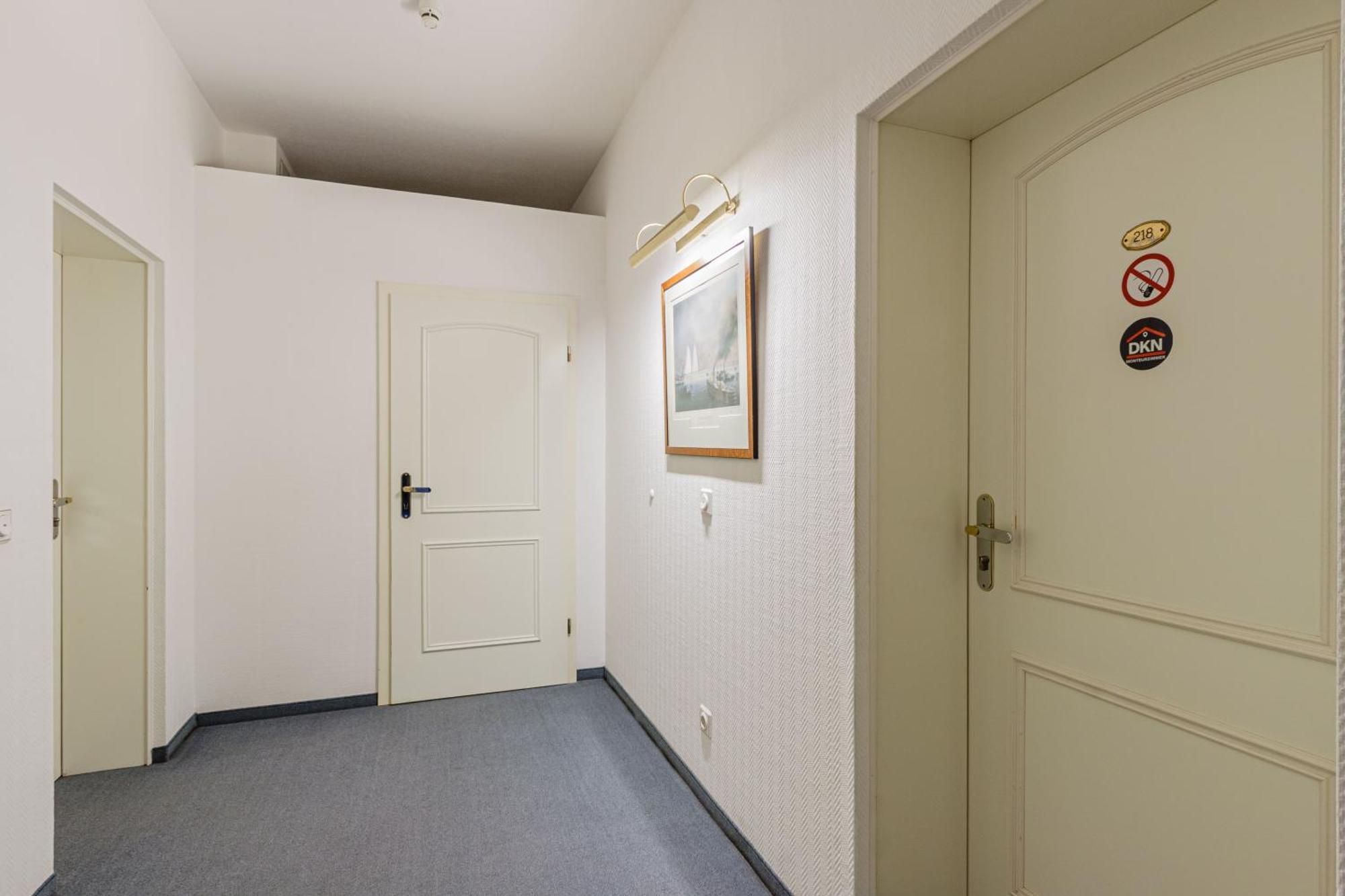 Pension Fuer Monteure In Dresden, Zimmer Mit Eigenem Bad Und Grosser Gemeinschaftskueche Bagian luar foto