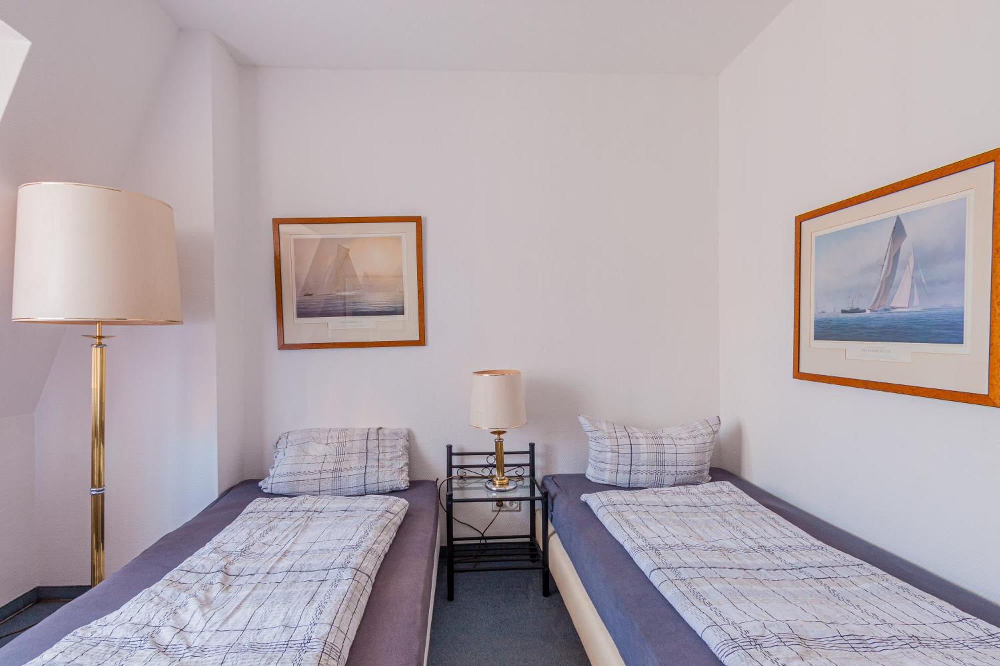 Pension Fuer Monteure In Dresden, Zimmer Mit Eigenem Bad Und Grosser Gemeinschaftskueche Bagian luar foto