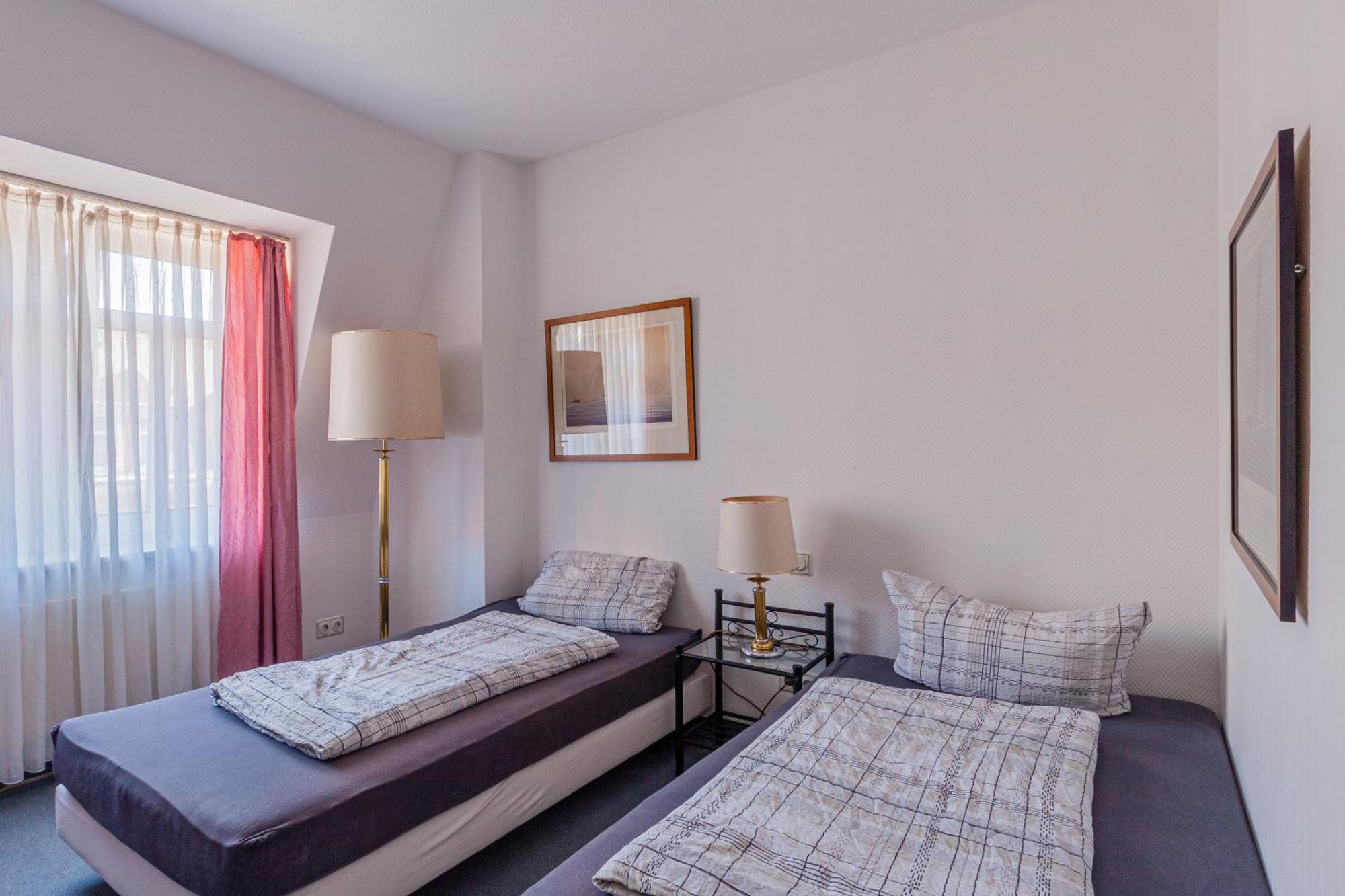 Pension Fuer Monteure In Dresden, Zimmer Mit Eigenem Bad Und Grosser Gemeinschaftskueche Bagian luar foto